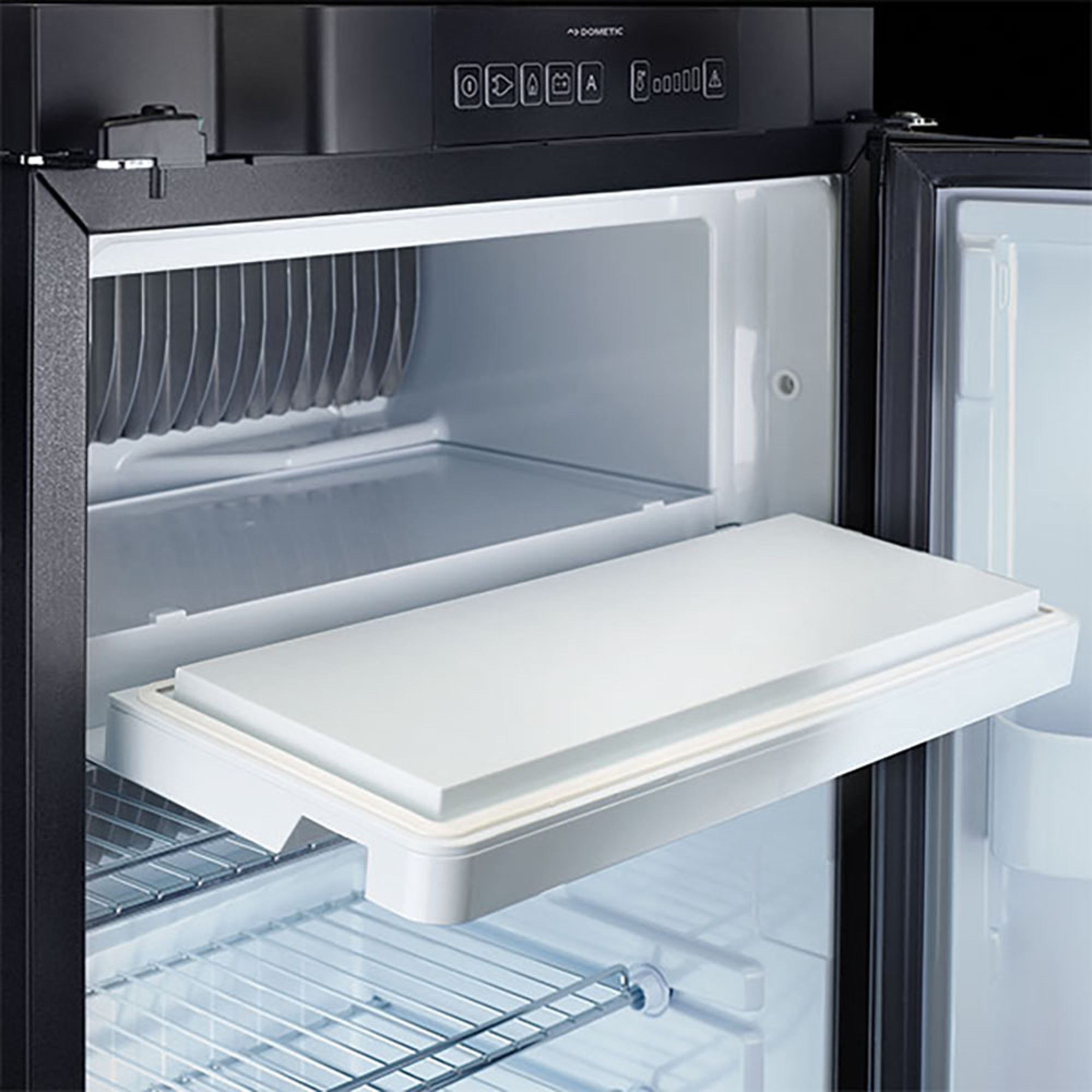 Frigo trivalente Dometic RM5305, cerniera reversibile 3