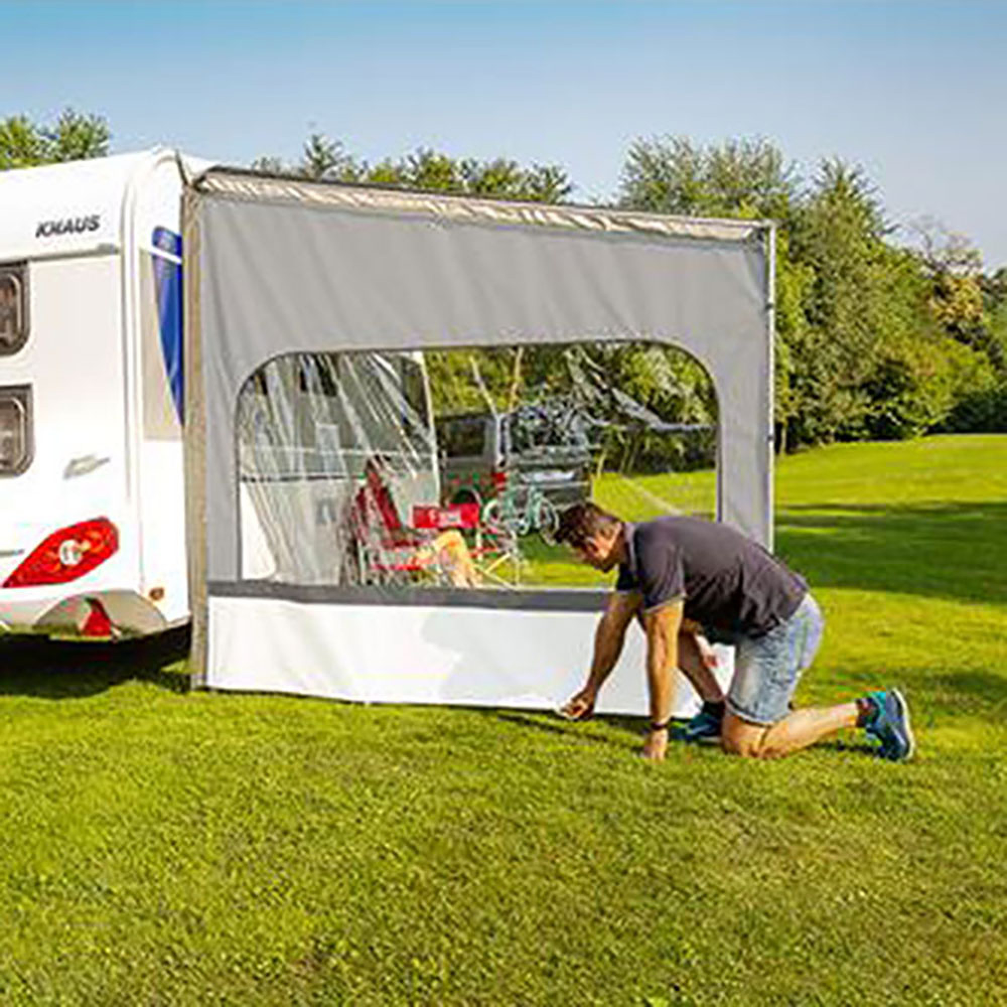 Side W Caravanstore XL 1
